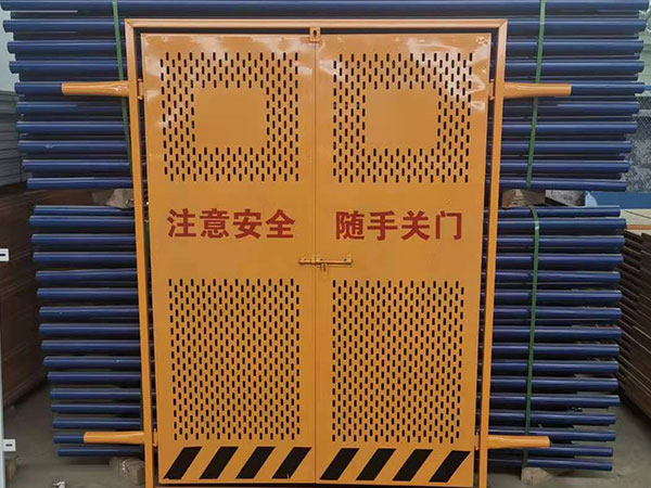 電梯門防護(hù)圖片2